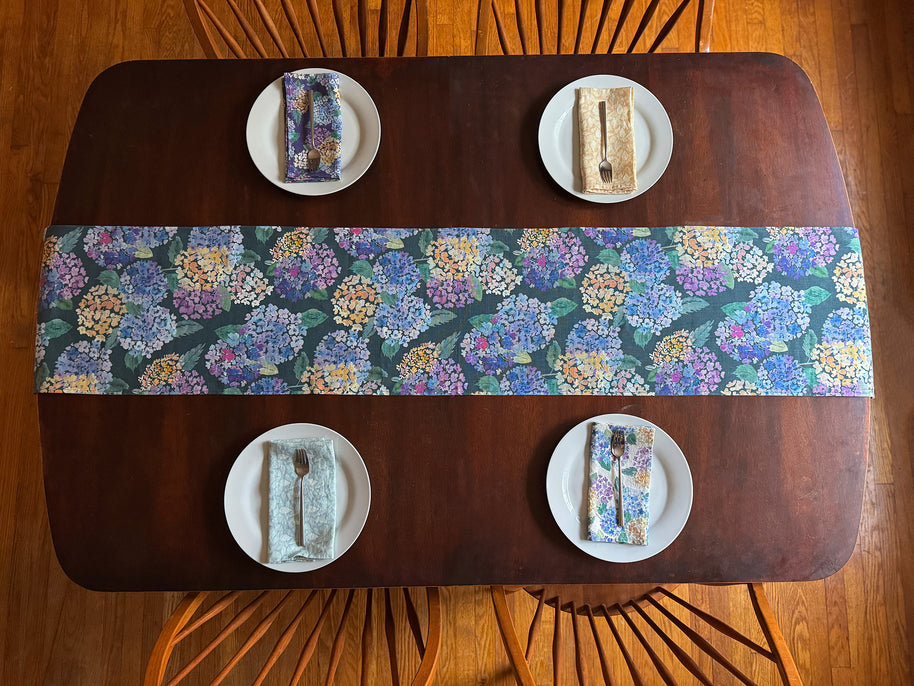 endless hydrangea linen table runner