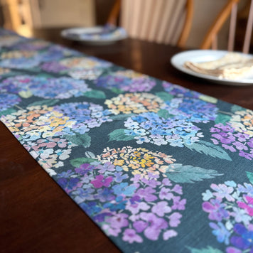 endless hydrangea linen table runner