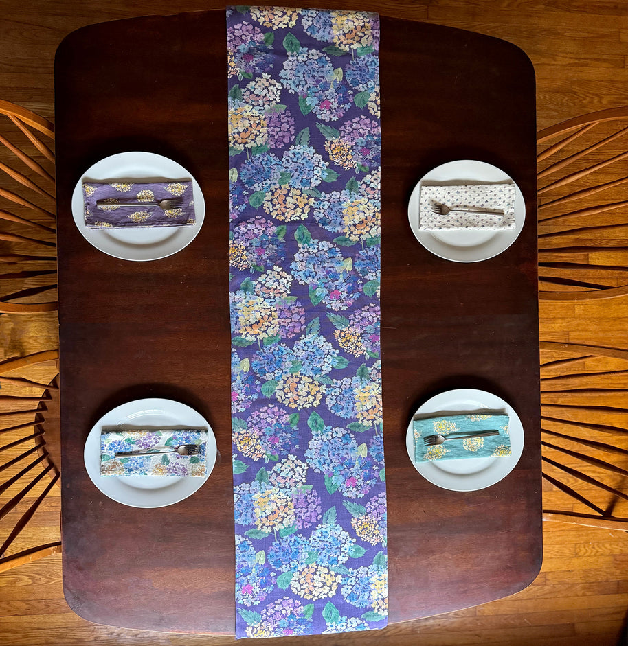 endless hydrangea linen table runner