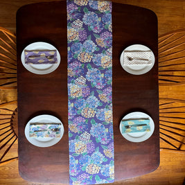 endless hydrangea linen table runner