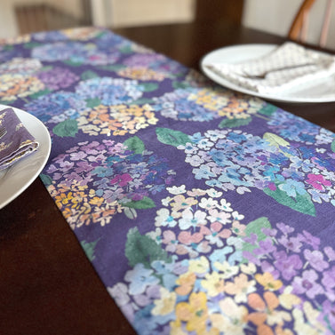 endless hydrangea linen table runner