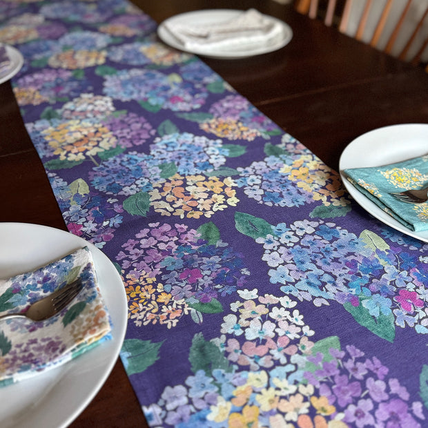 endless hydrangea linen table runner