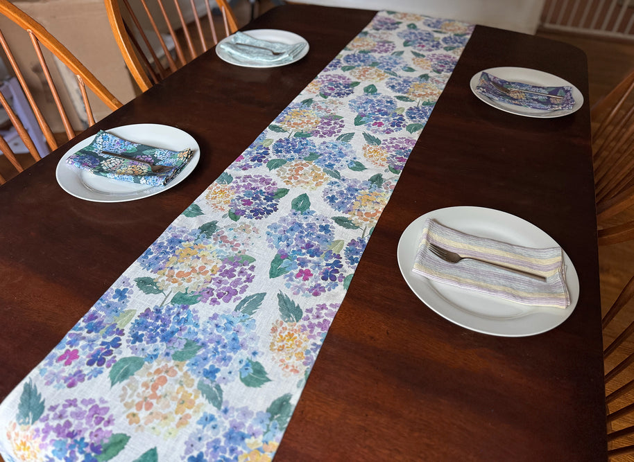 endless hydrangea linen table runner