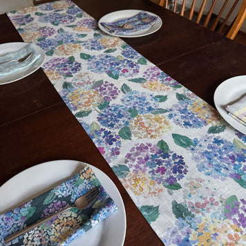 endless hydrangea linen table runner