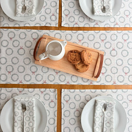 holiday wreath linen table runner