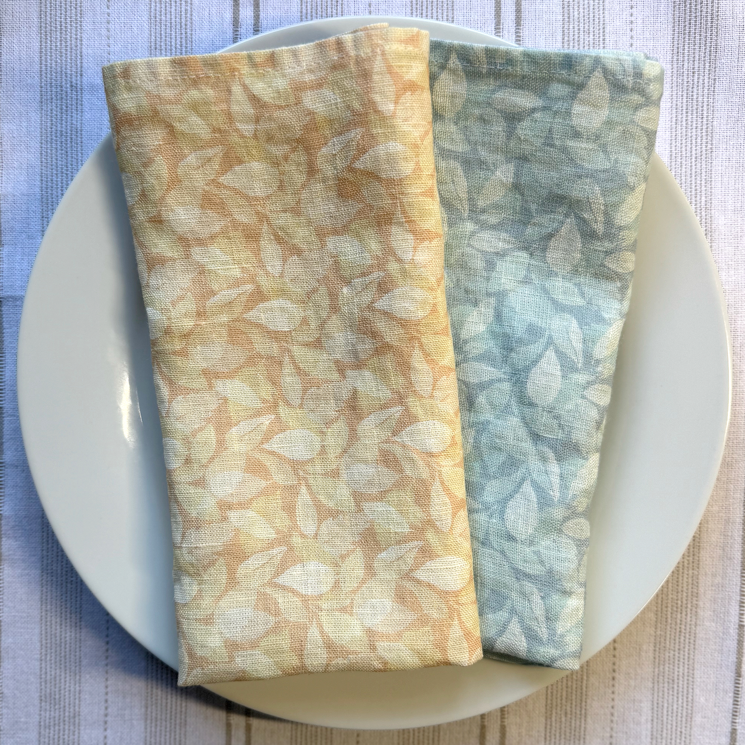 layered hydrangea leaves linen napkins